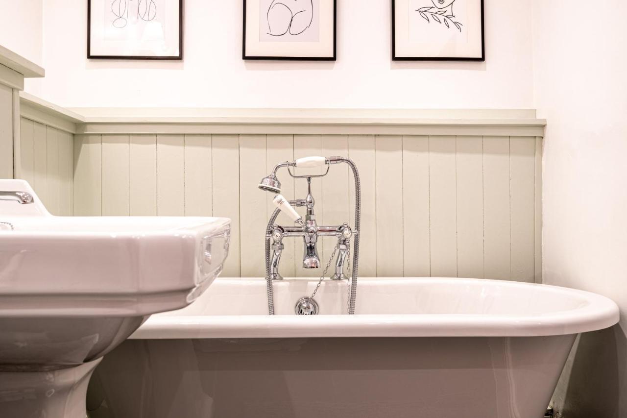 Low Nook Cottage - Gorgeous Decor Broughton in Furness Ngoại thất bức ảnh